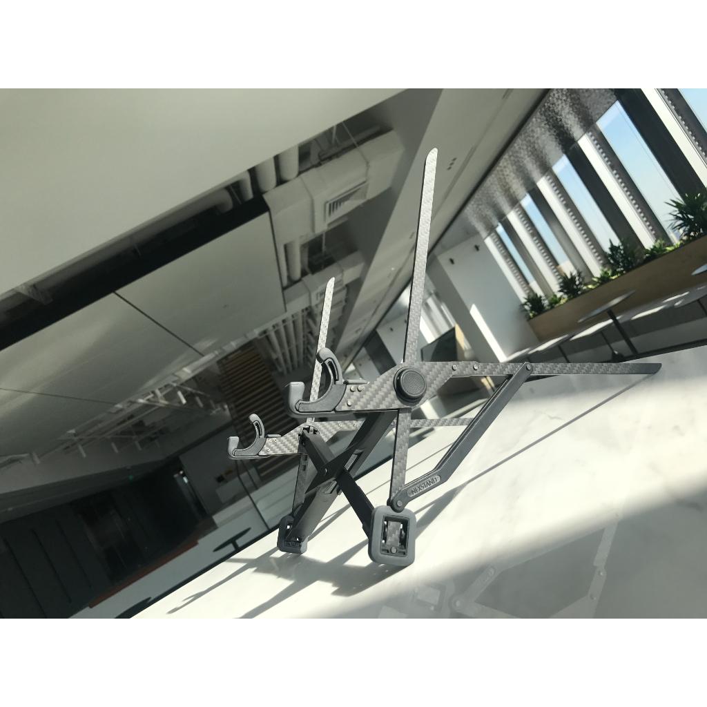 NEXSTAND K1 - Carbon Fiber Fartölvustandur