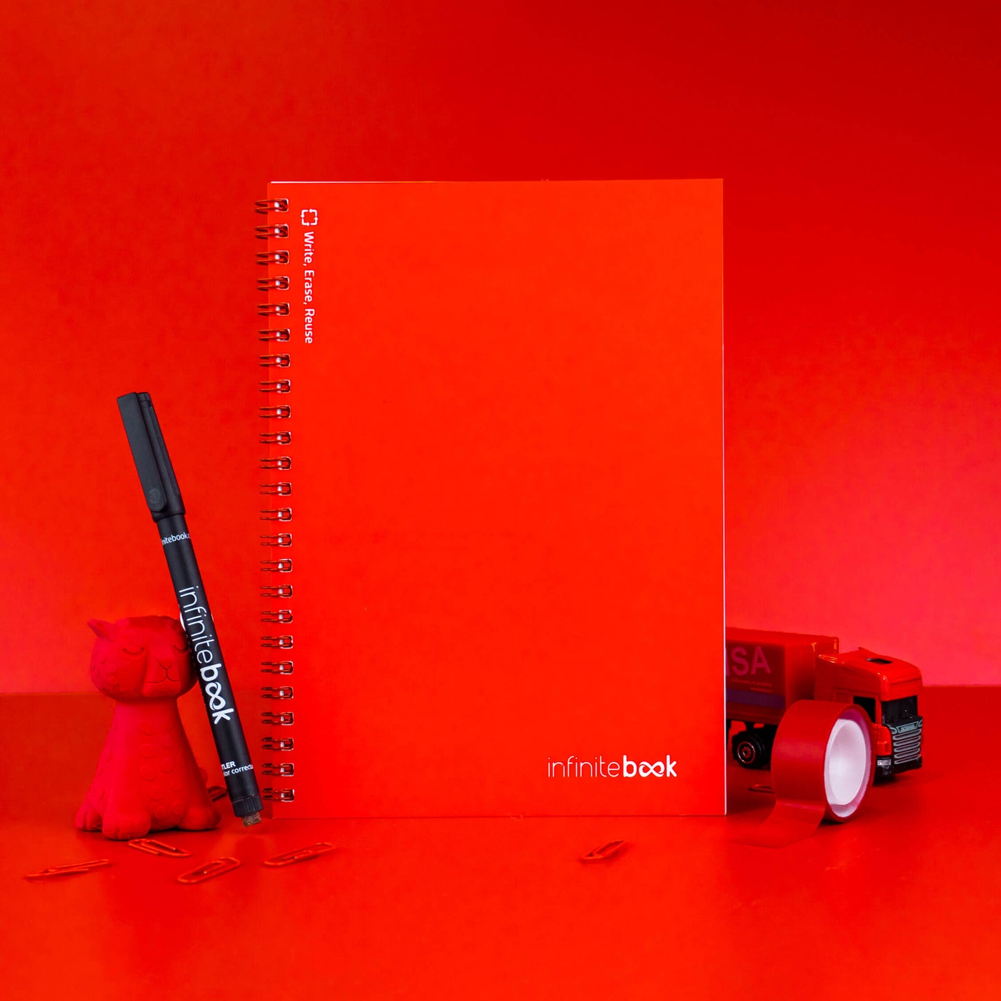 Infinitebook Rauð A5 Ólínustrikuð
