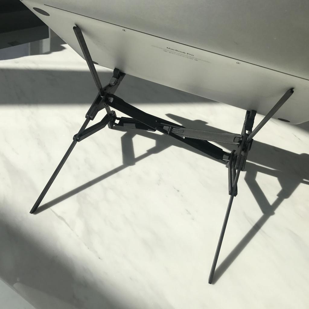 NEXSTAND K1 - Carbon Fiber Fartölvustandur