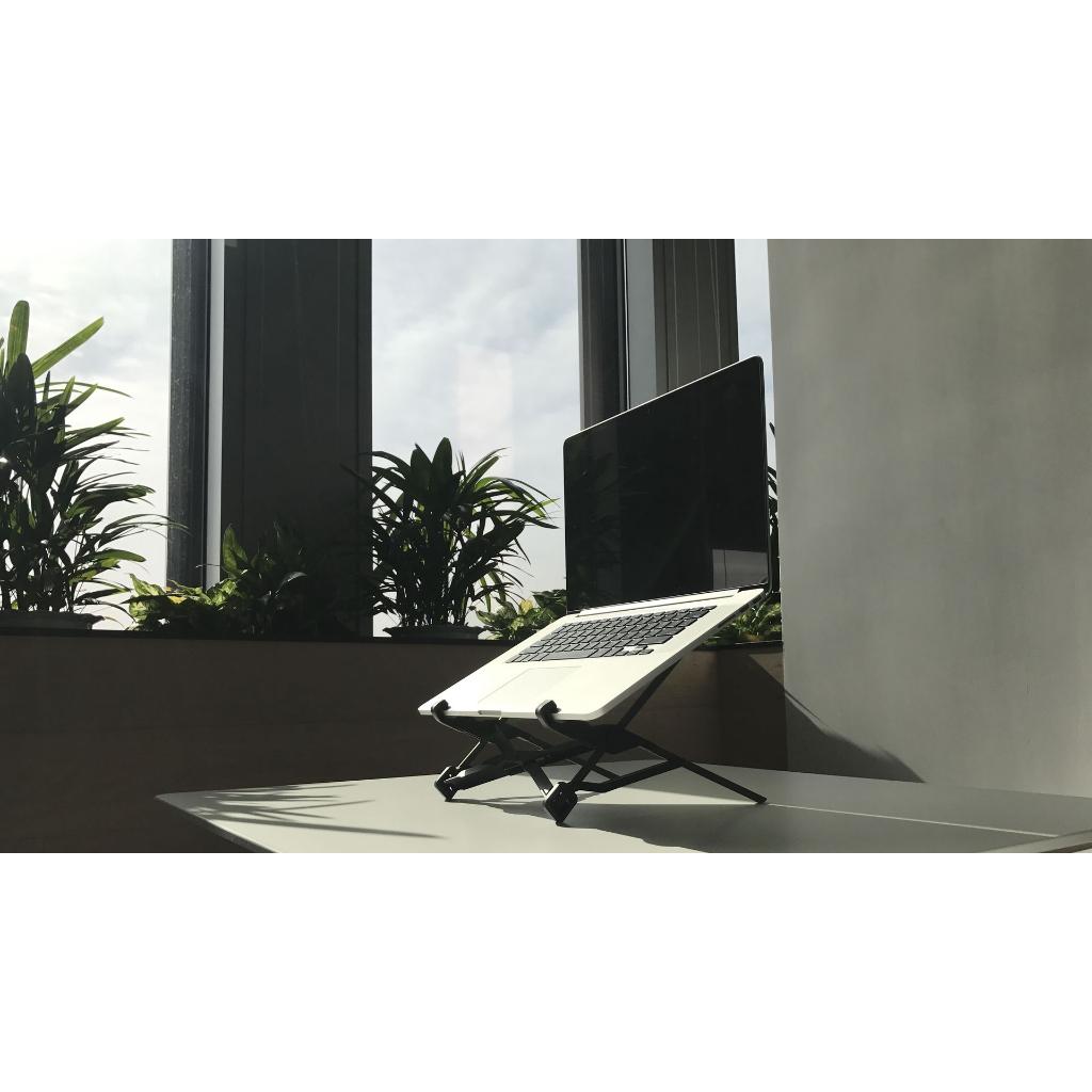 NEXSTAND K1 - Carbon Fiber Fartölvustandur